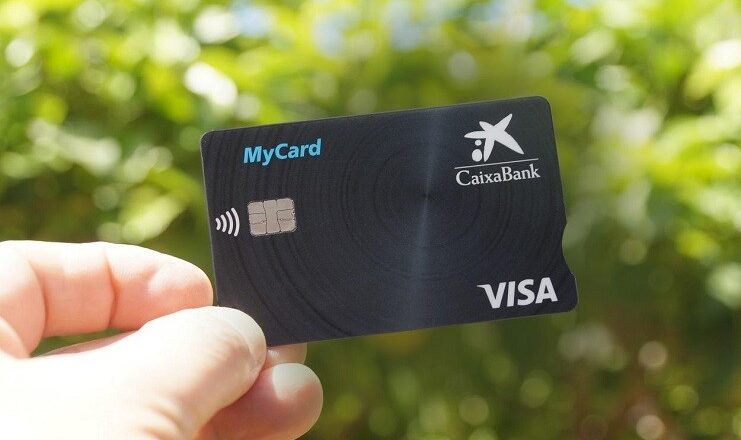 CaixaBank lanza un servicio para sus tarjetas (y las de Imagin).